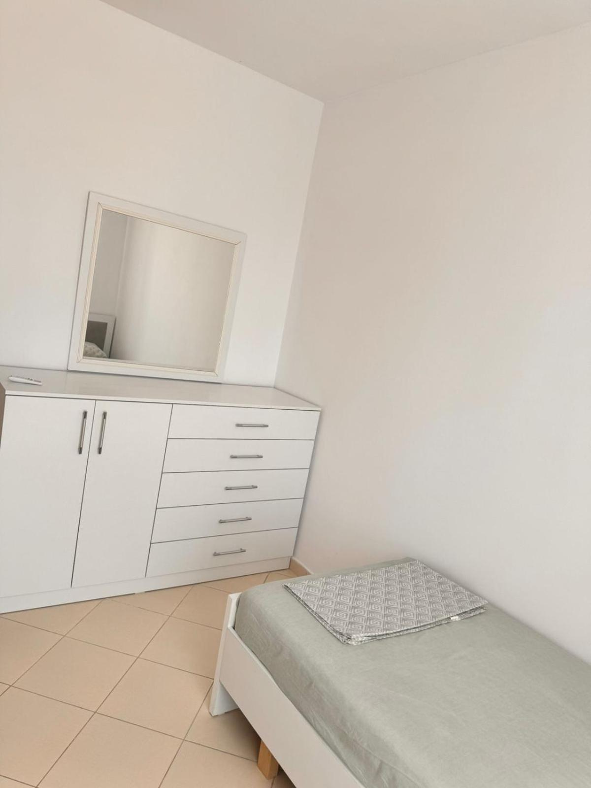 Holiday Apartments 5 Durrës Esterno foto